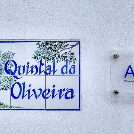 Quintal Da Oliveira *